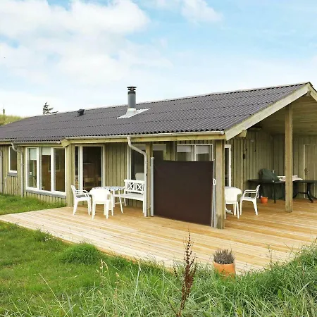 Xlvii Holiday home *